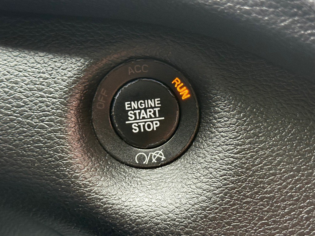 2019 Jeep Cherokee Image 42