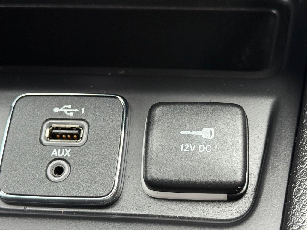 2019 Jeep Cherokee Image 47