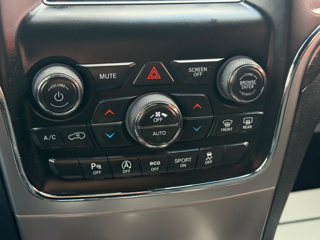 2018 Jeep Grand Cherokee Image 39