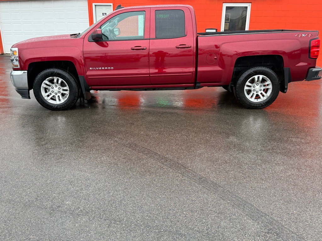 2018 Chevrolet Silverado 1500 Image 3