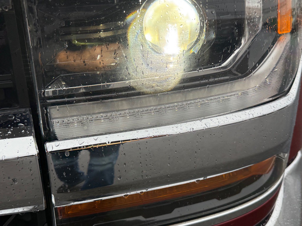 2018 Chevrolet Silverado 1500 Image 16