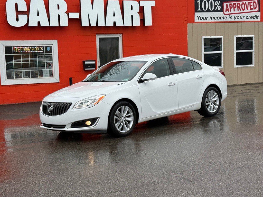 2016 Buick Regal Image 2