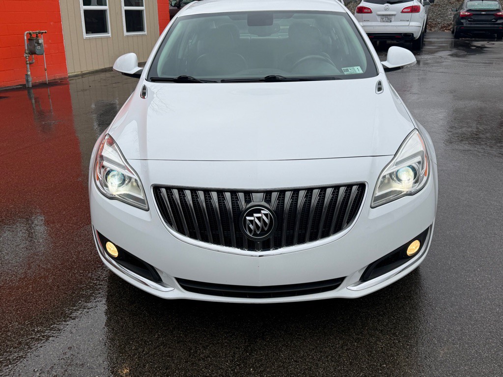 2016 Buick Regal Image 10