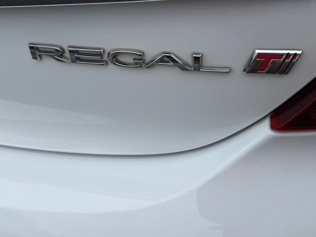 2016 Buick Regal Image 19