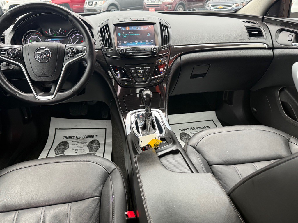 2016 Buick Regal Image 25