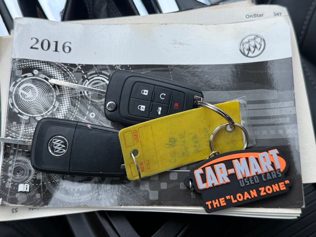 2016 Buick Regal Image 41