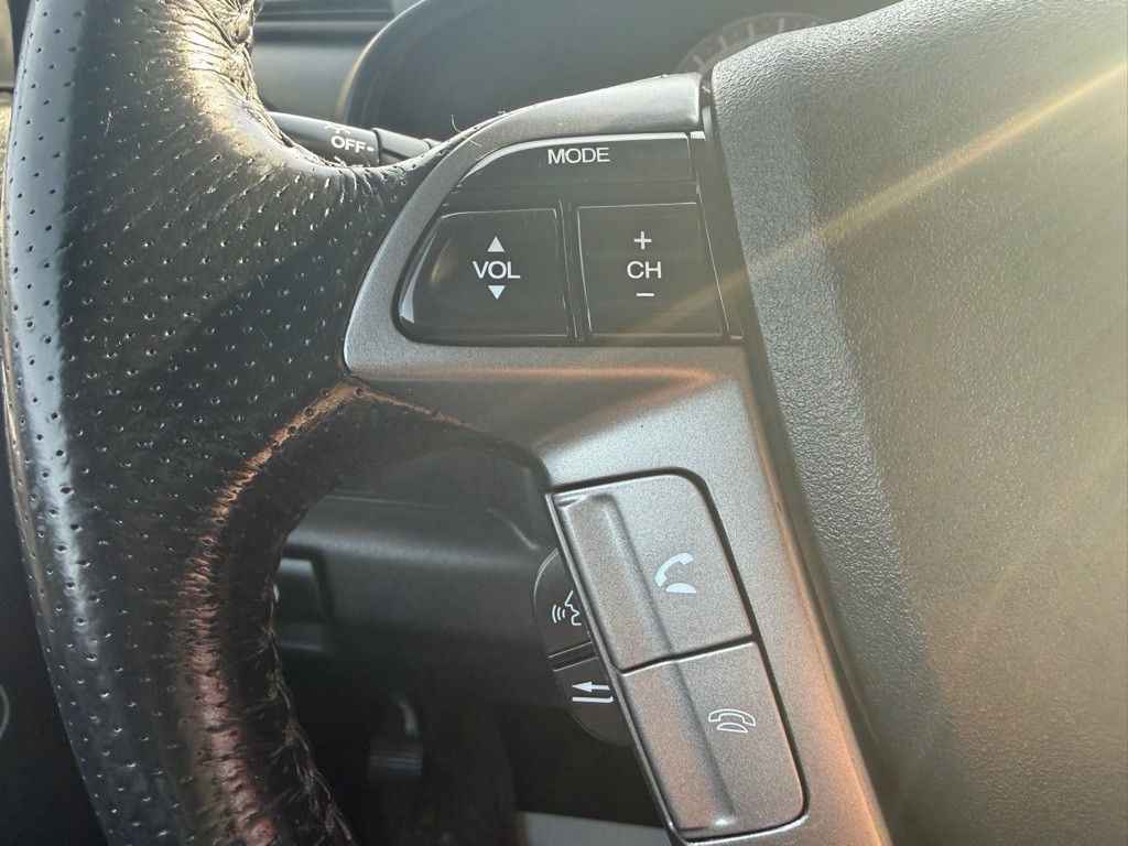 2015 Honda Pilot Image 33