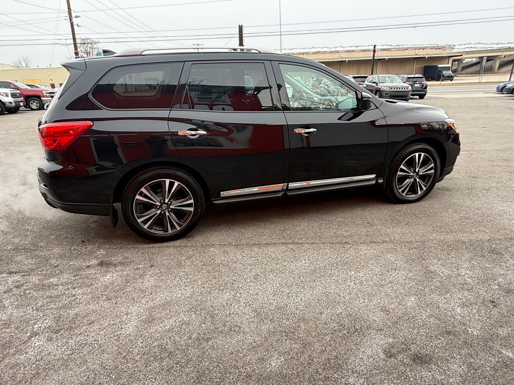 2019 Nissan Pathfinder Image 7