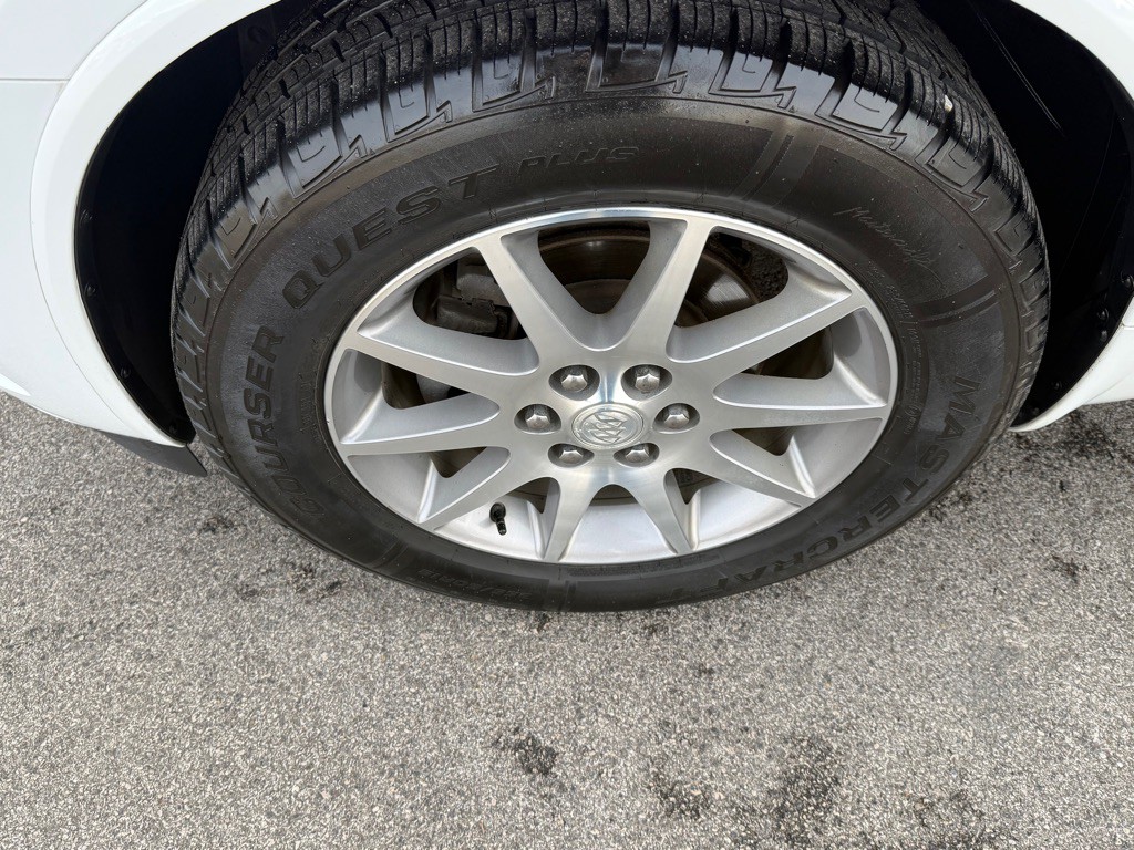 2016 Buick Enclave Image 14