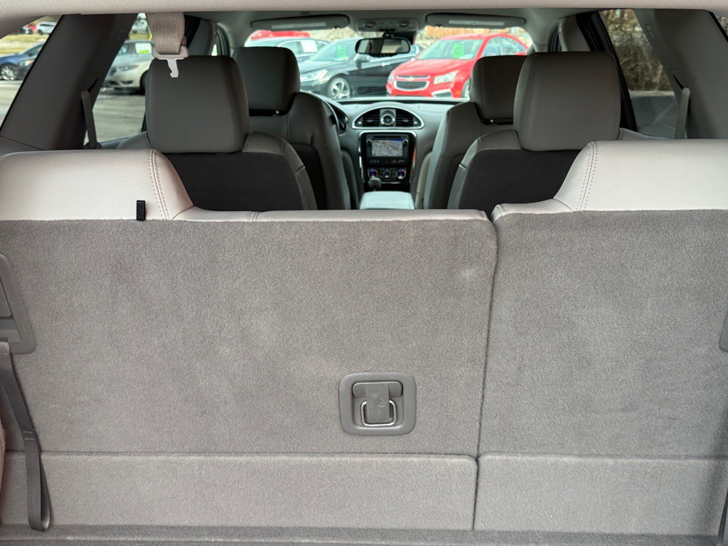 2016 Buick Enclave Image 22