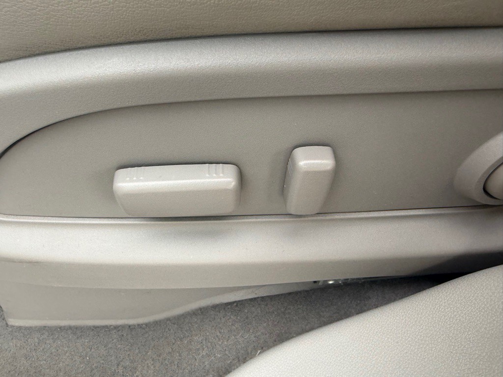 2016 Buick Enclave Image 30