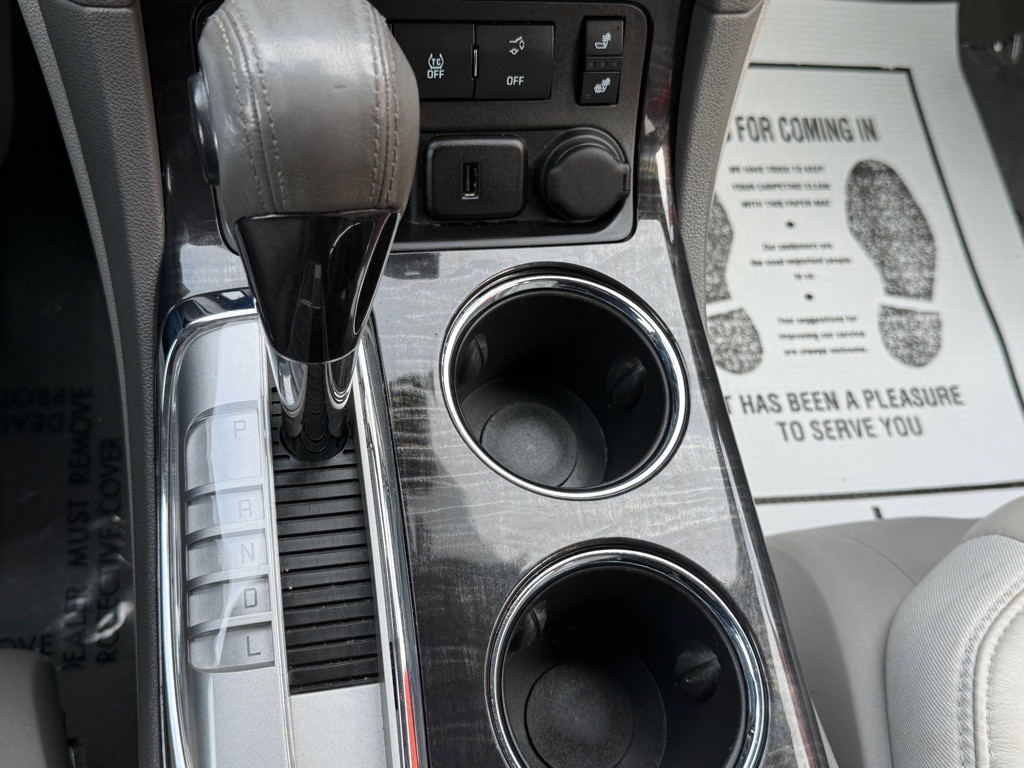 2016 Buick Enclave Image 38