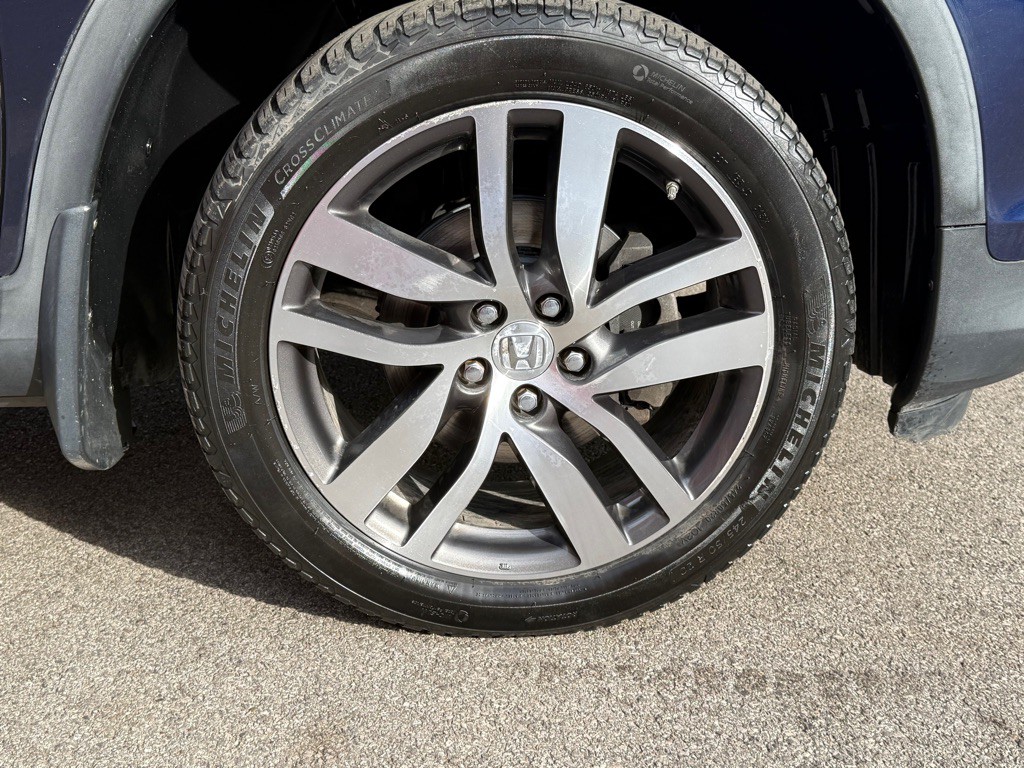 2016 Honda Pilot Image 16