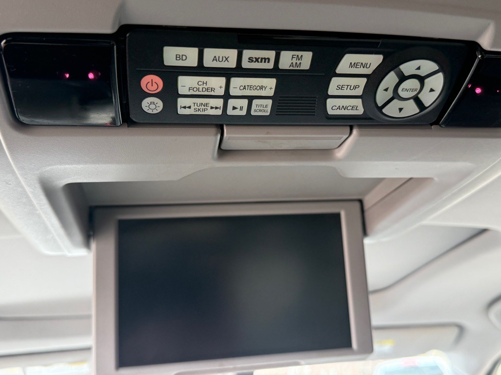 2016 Honda Pilot Image 25