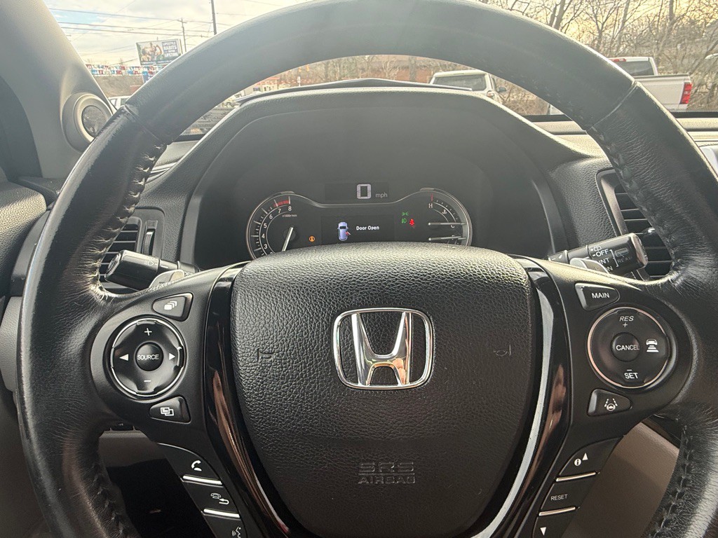 2016 Honda Pilot Image 35