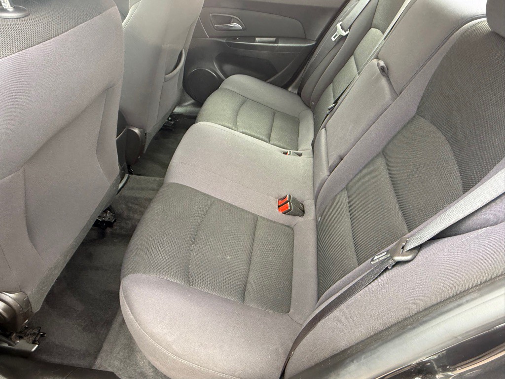 2014 Chevrolet Cruze Image 18