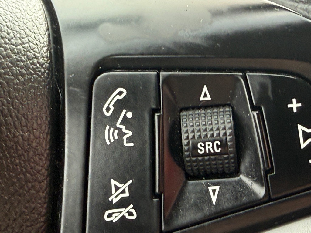 2014 Chevrolet Cruze Image 25