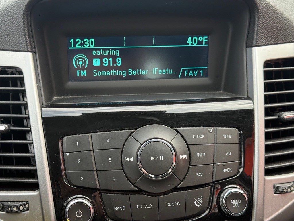 2014 Chevrolet Cruze Image 27