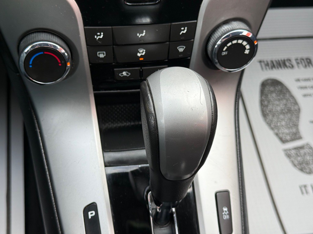 2014 Chevrolet Cruze Image 29