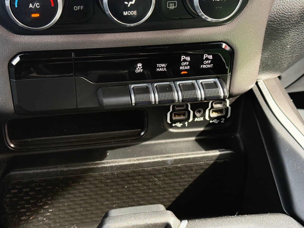 2021 RAM 1500 Image 42