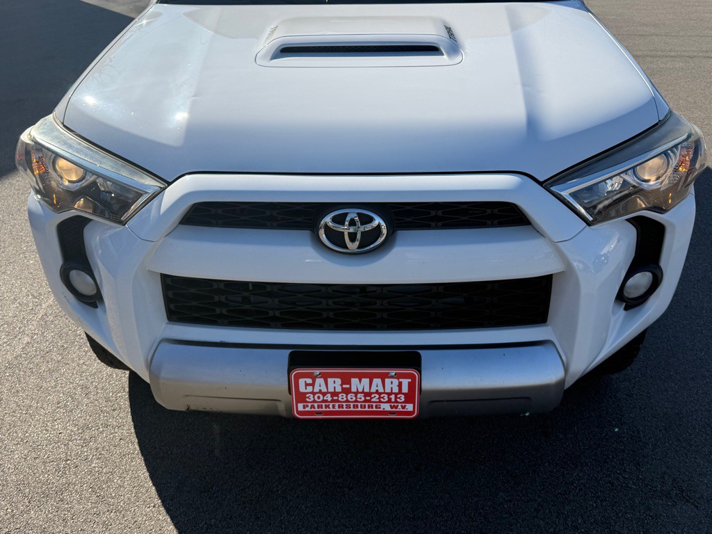 2014 Toyota 4Runner Image 17