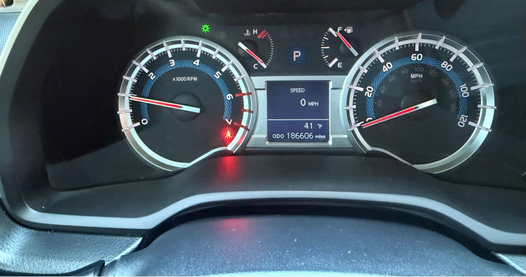 2014 Toyota 4Runner Image 31