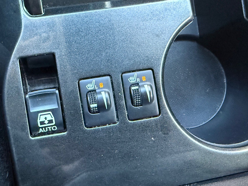 2014 Toyota 4Runner Image 38