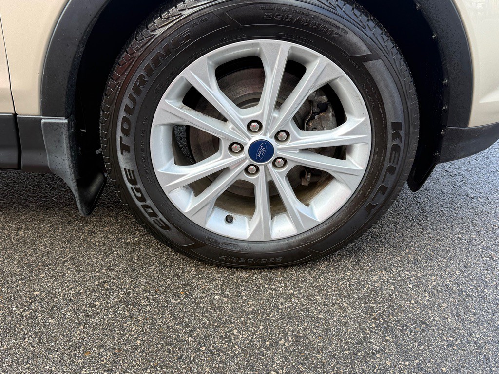 2018 Ford Escape Image 32