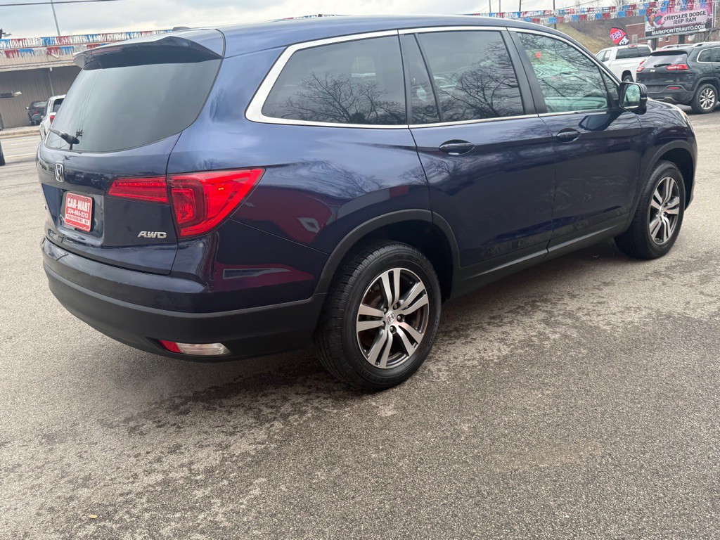 2017 Honda Pilot Image 6