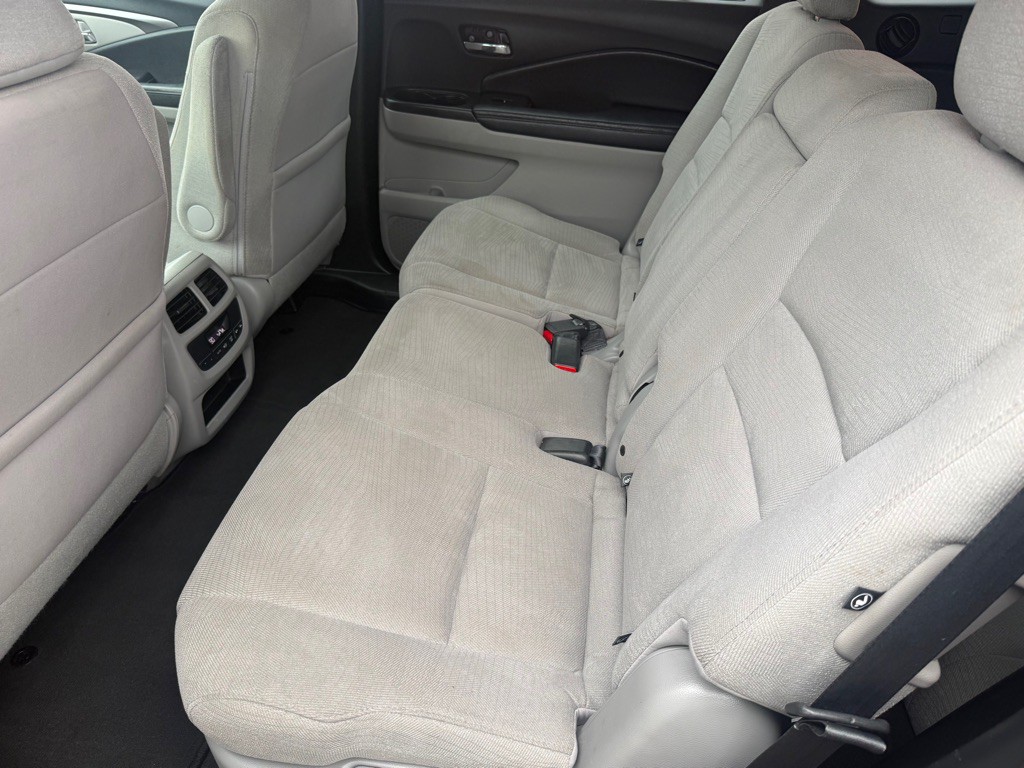 2017 Honda Pilot Image 20