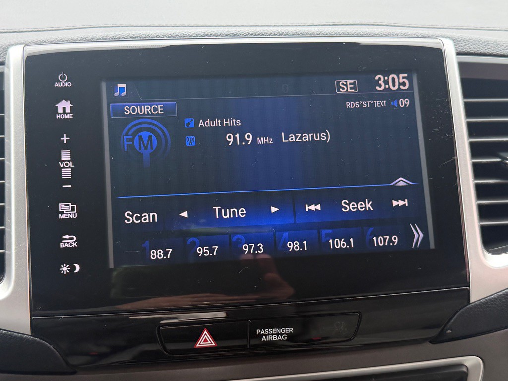 2017 Honda Pilot Image 30