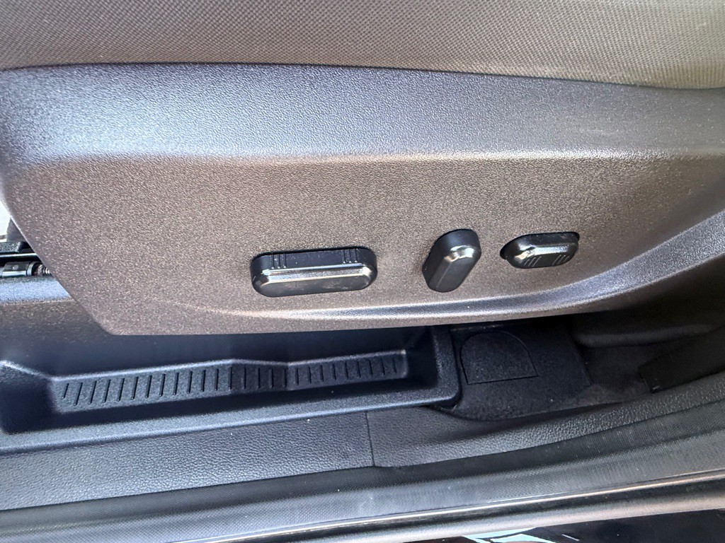 2016 Ford Escape Image 24