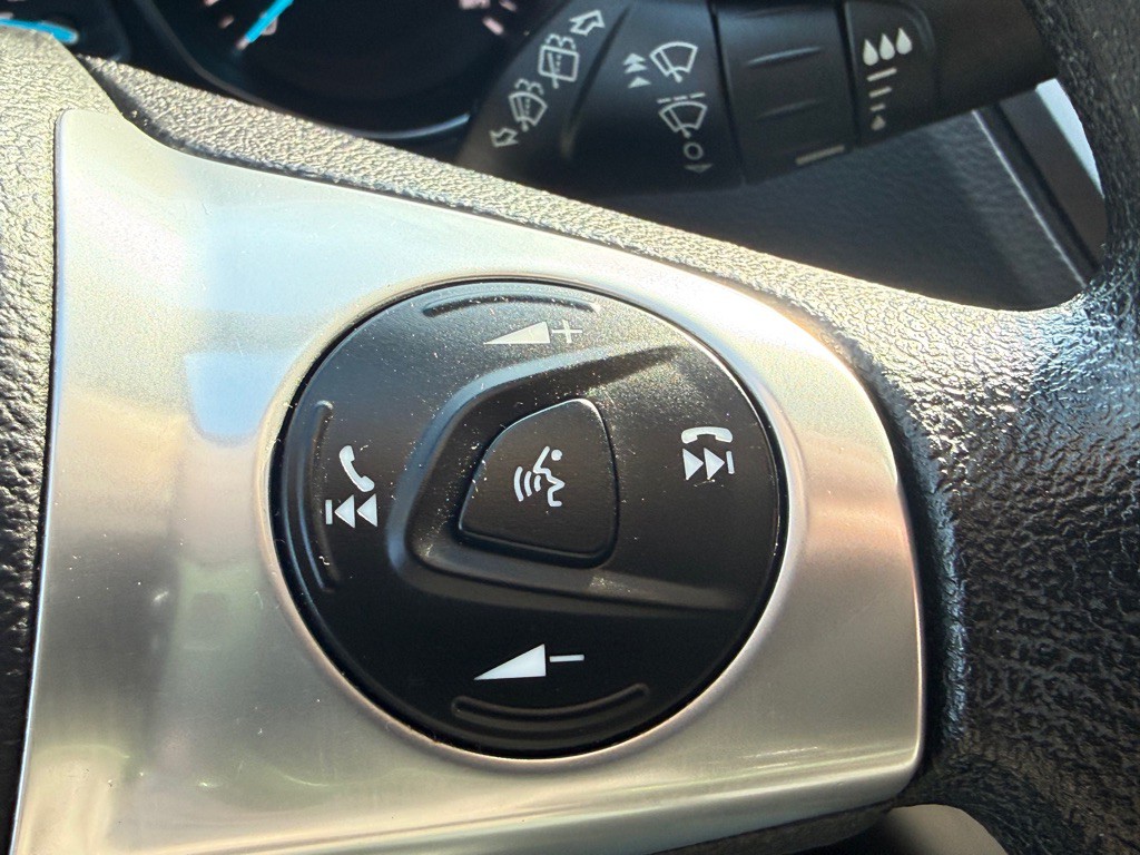 2016 Ford Escape Image 28