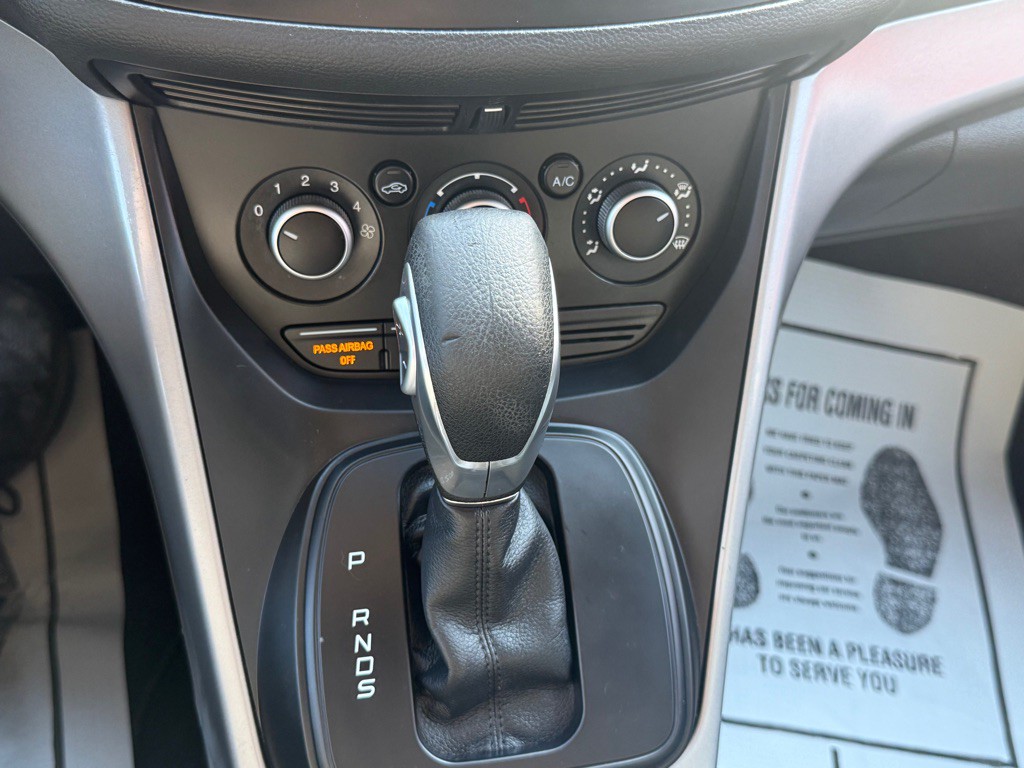 2016 Ford Escape Image 32