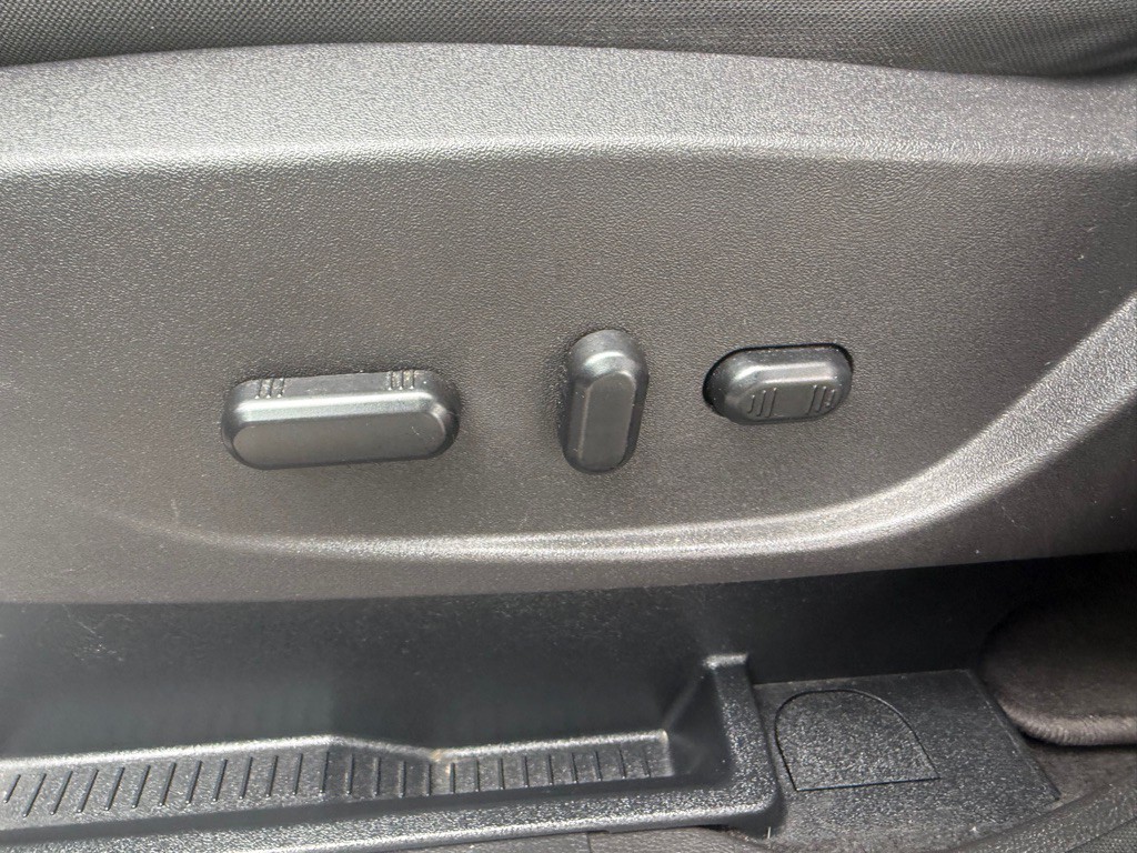 2016 Ford Escape Image 24