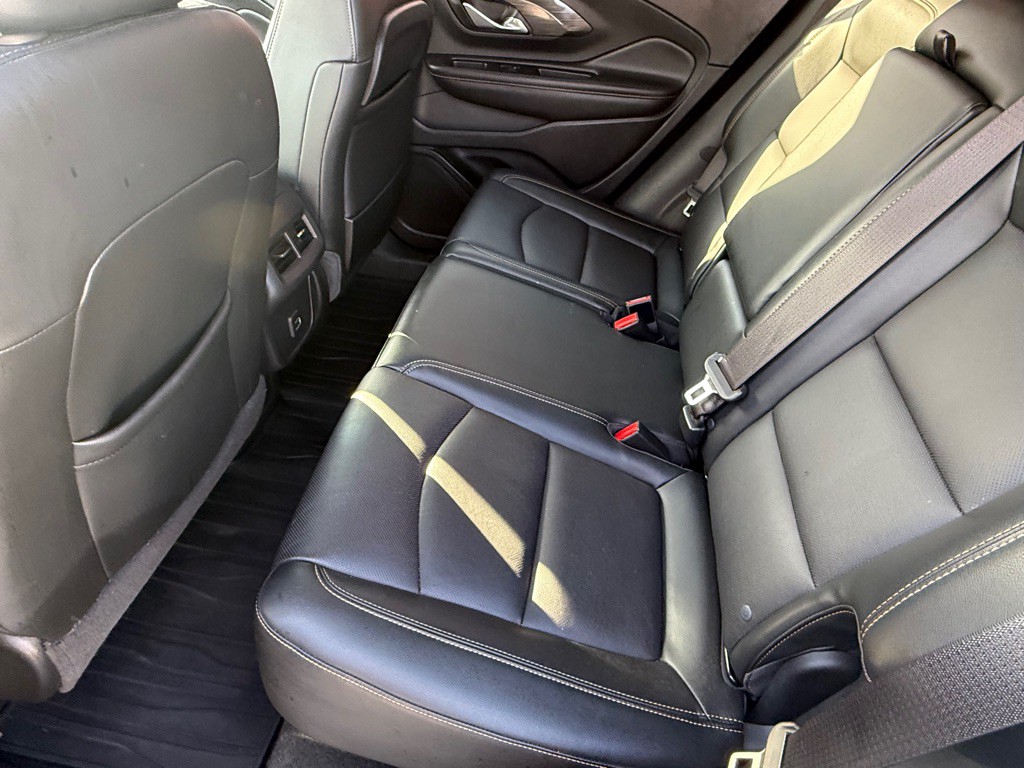2019 GMC Terrain Image 22