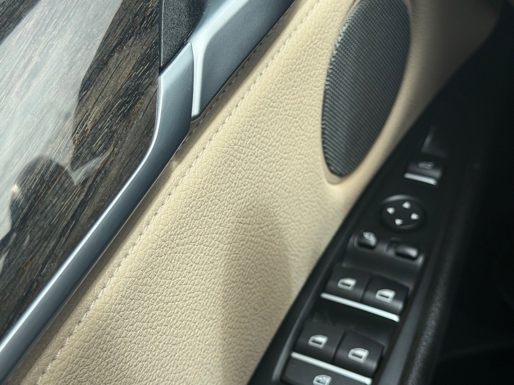 2016 BMW X5 Image 33