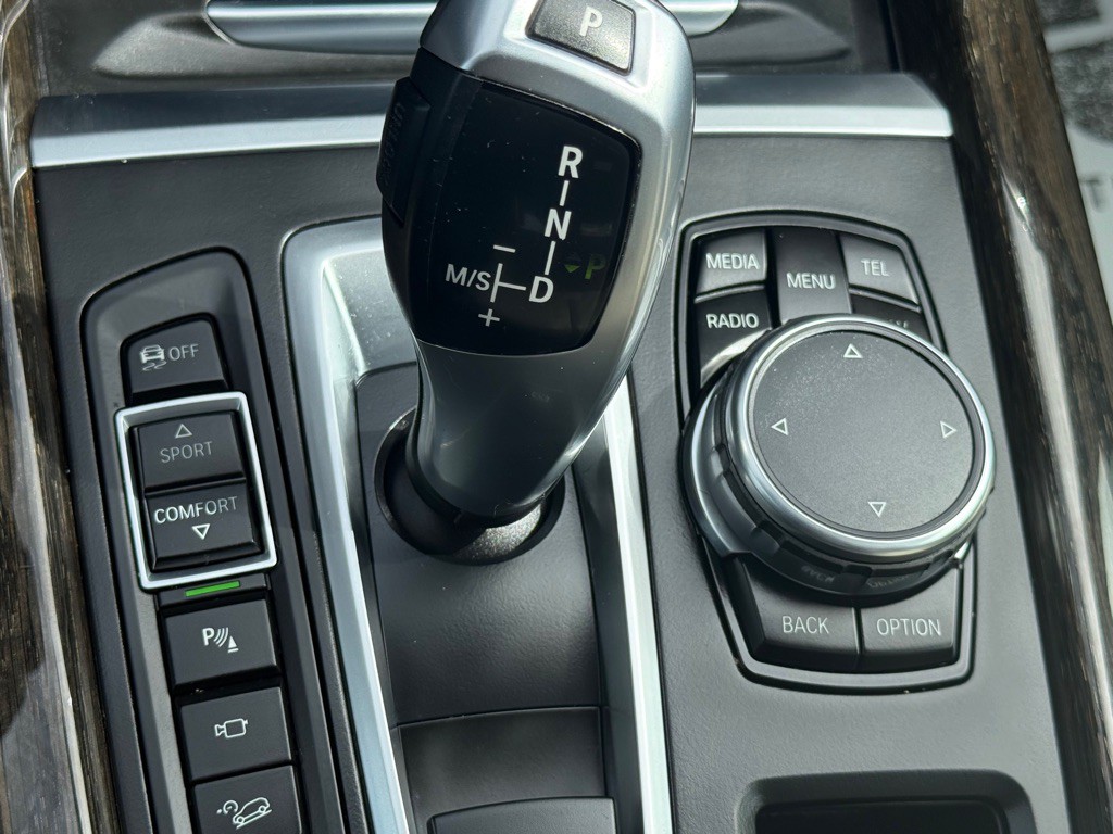 2016 BMW X5 Image 42