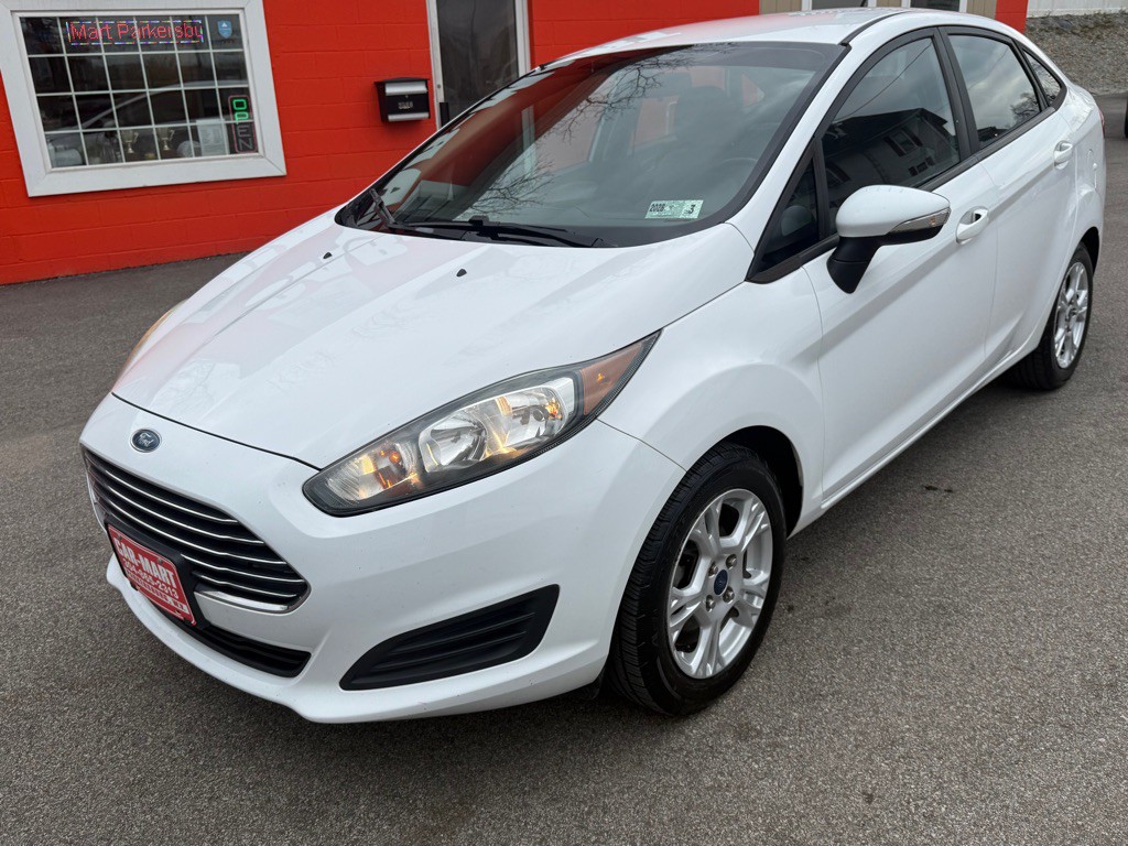 2015 Ford Fiesta Image 10