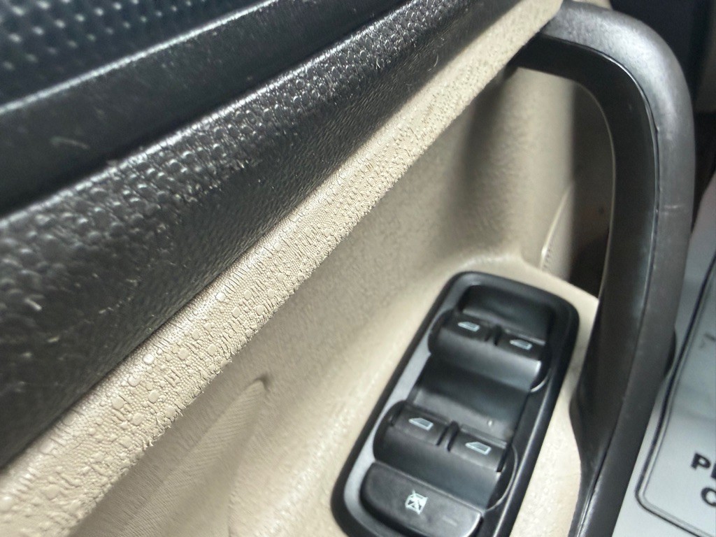 2015 Ford Fiesta Image 22