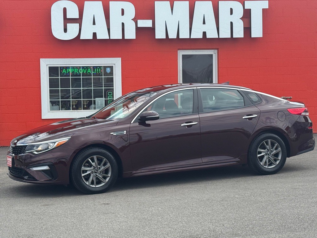 2019 Kia Optima Image 1