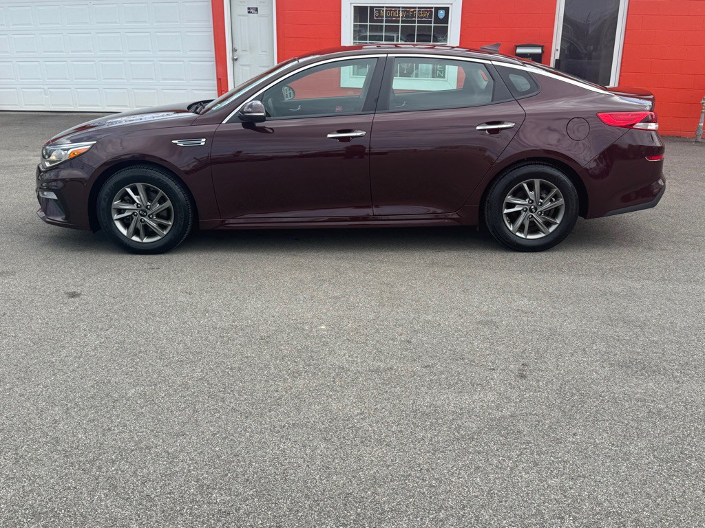 2019 Kia Optima Image 3