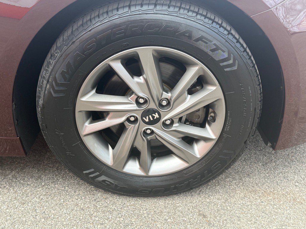 2019 Kia Optima Image 18