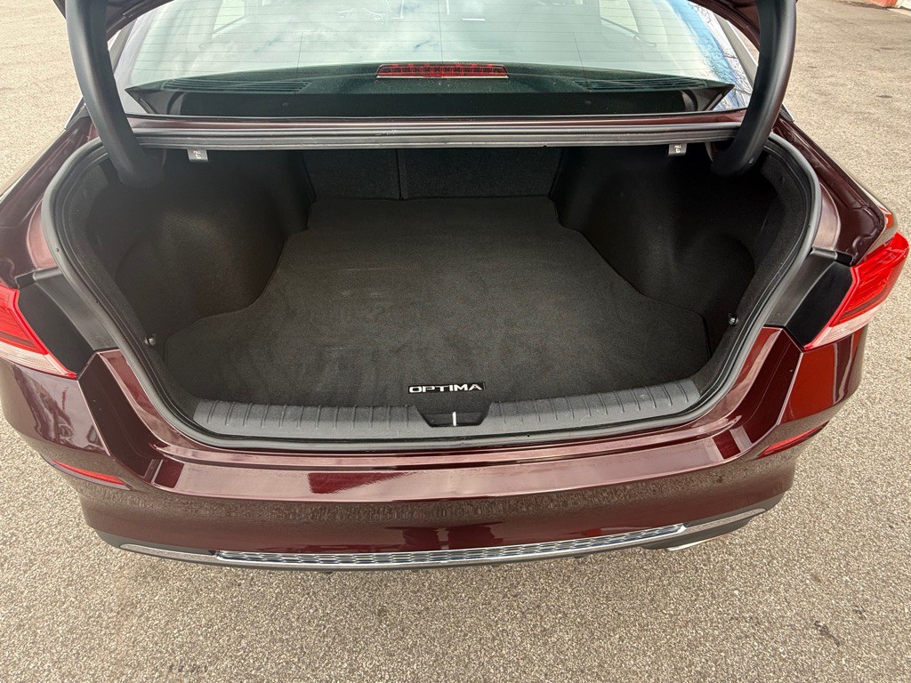 2019 Kia Optima Image 22