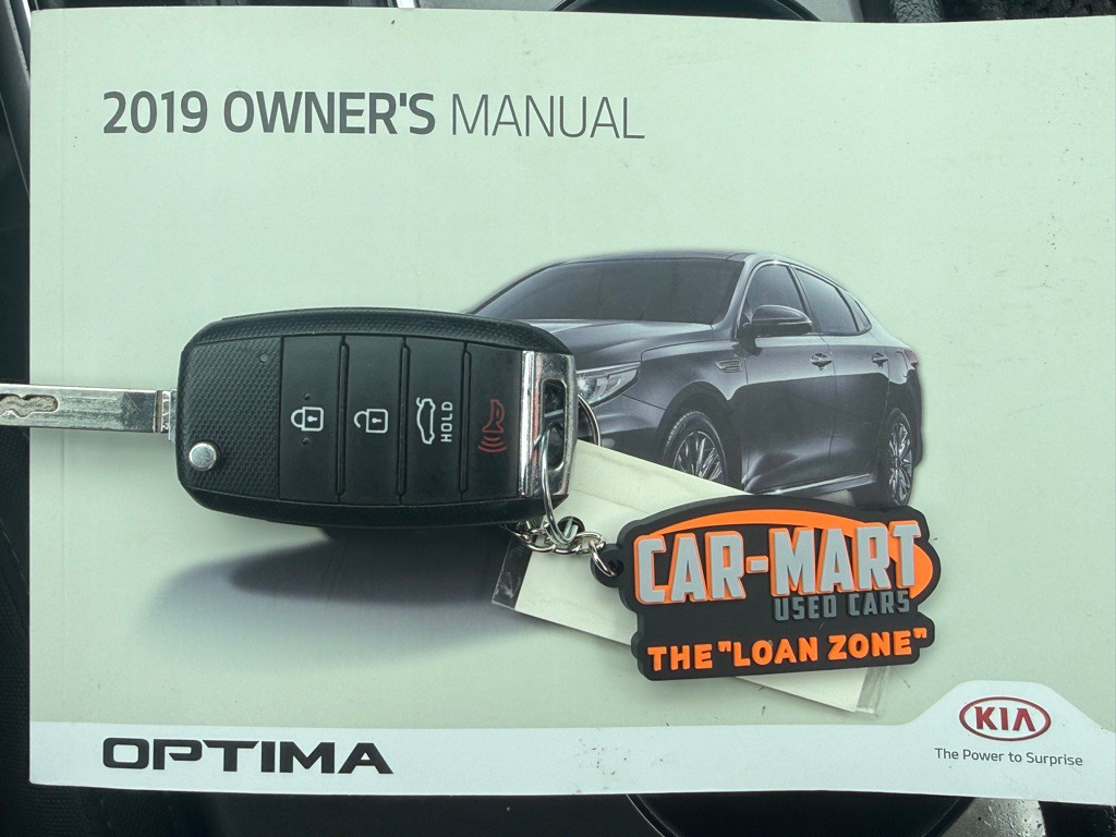 2019 Kia Optima Image 39