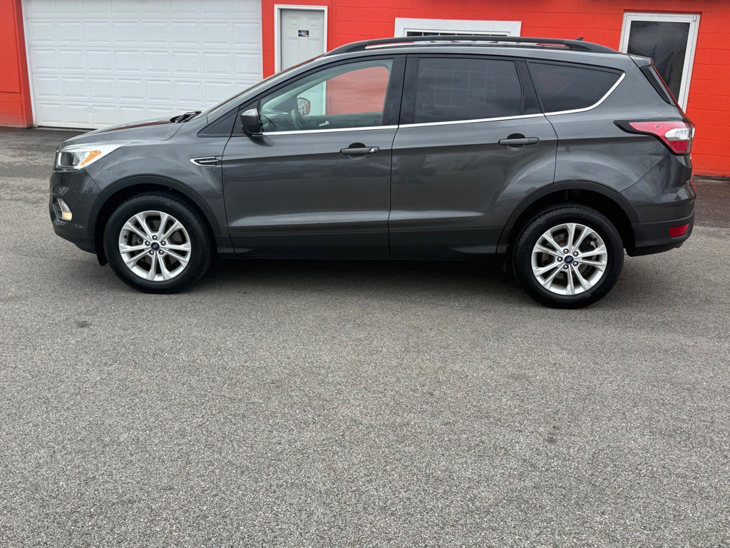 2018 Ford Escape Image 3