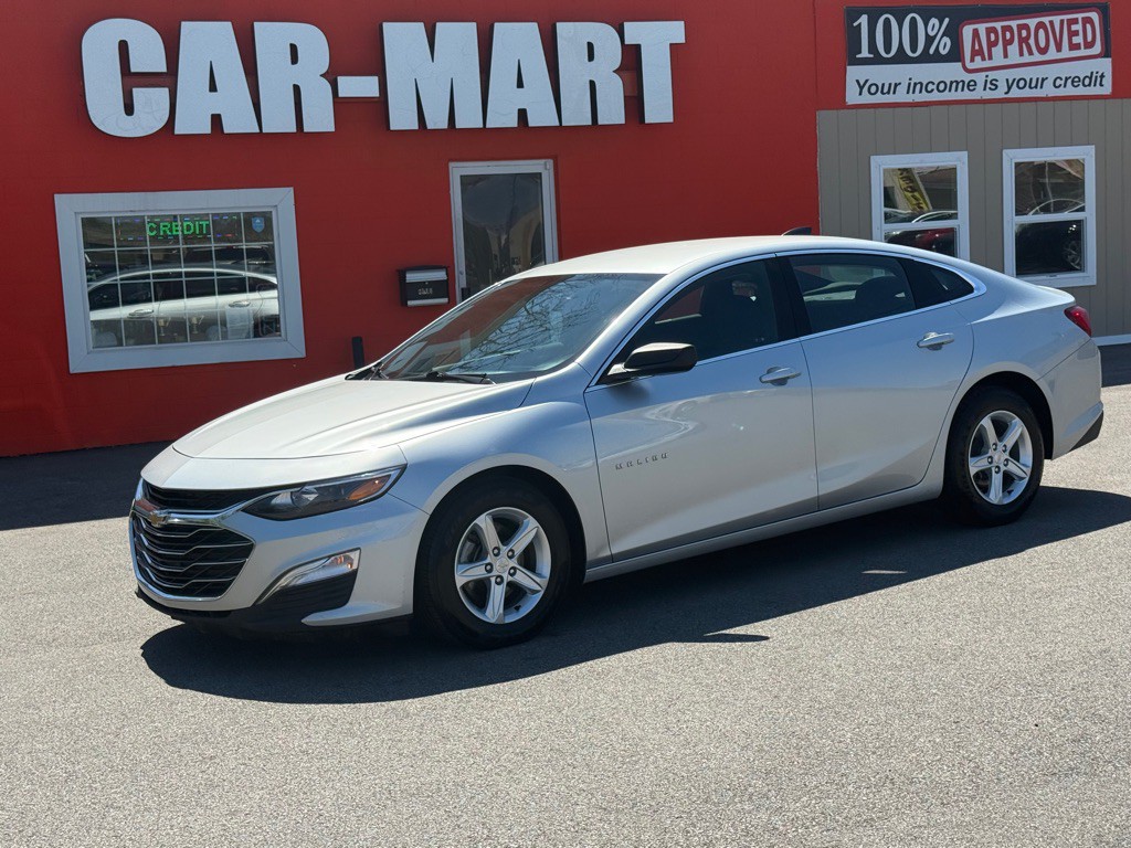 2021 Chevrolet Malibu Image 2