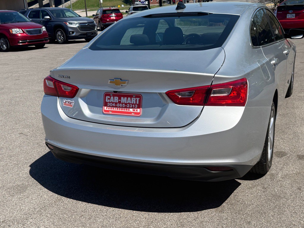 2021 Chevrolet Malibu Image 5
