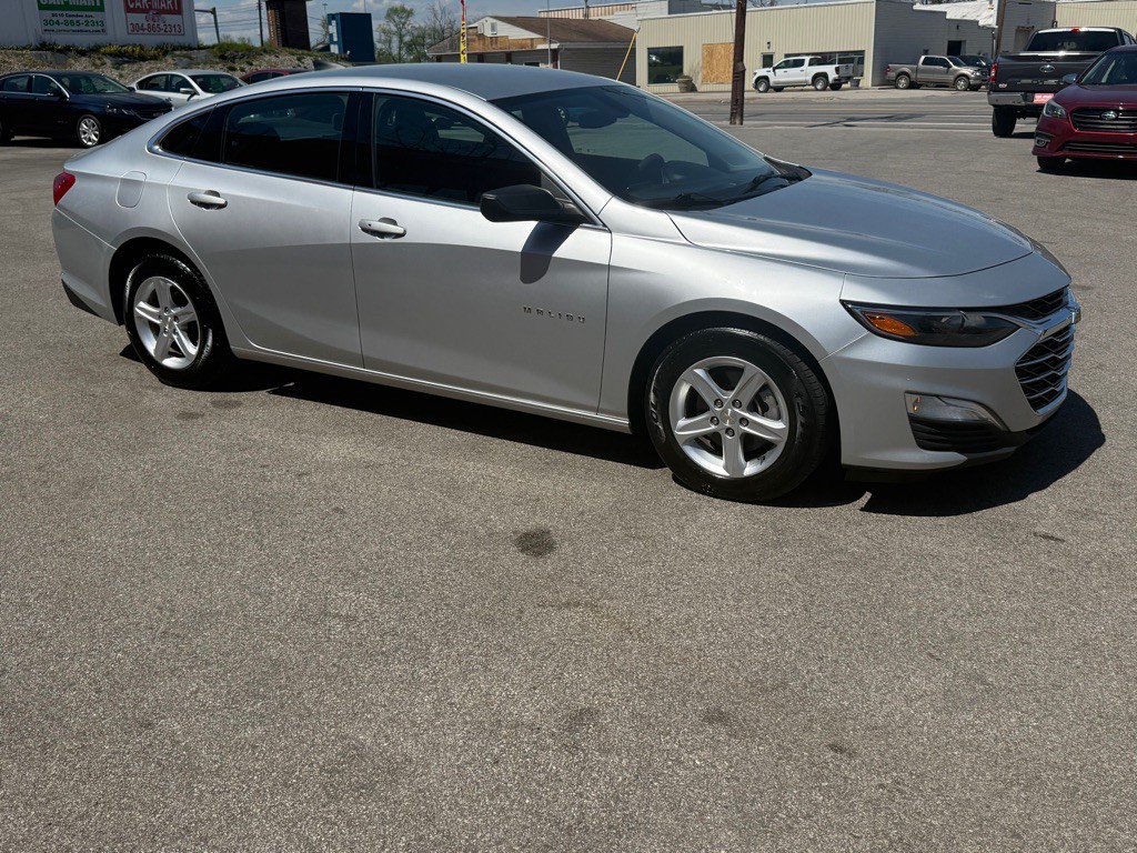 2021 Chevrolet Malibu Image 9