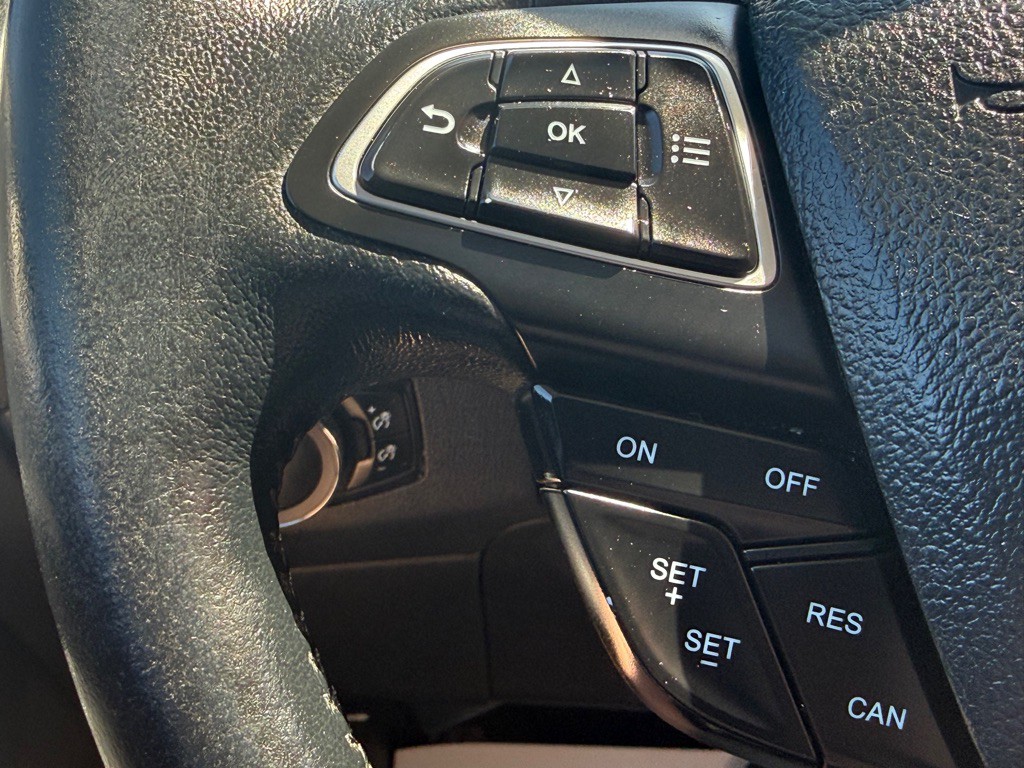 2018 Ford Econoline Image 32